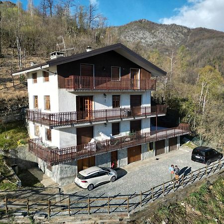 Gold Cave Casa Vacanze Relax Nel Bosco Appartamenti Pessinetto エクステリア 写真