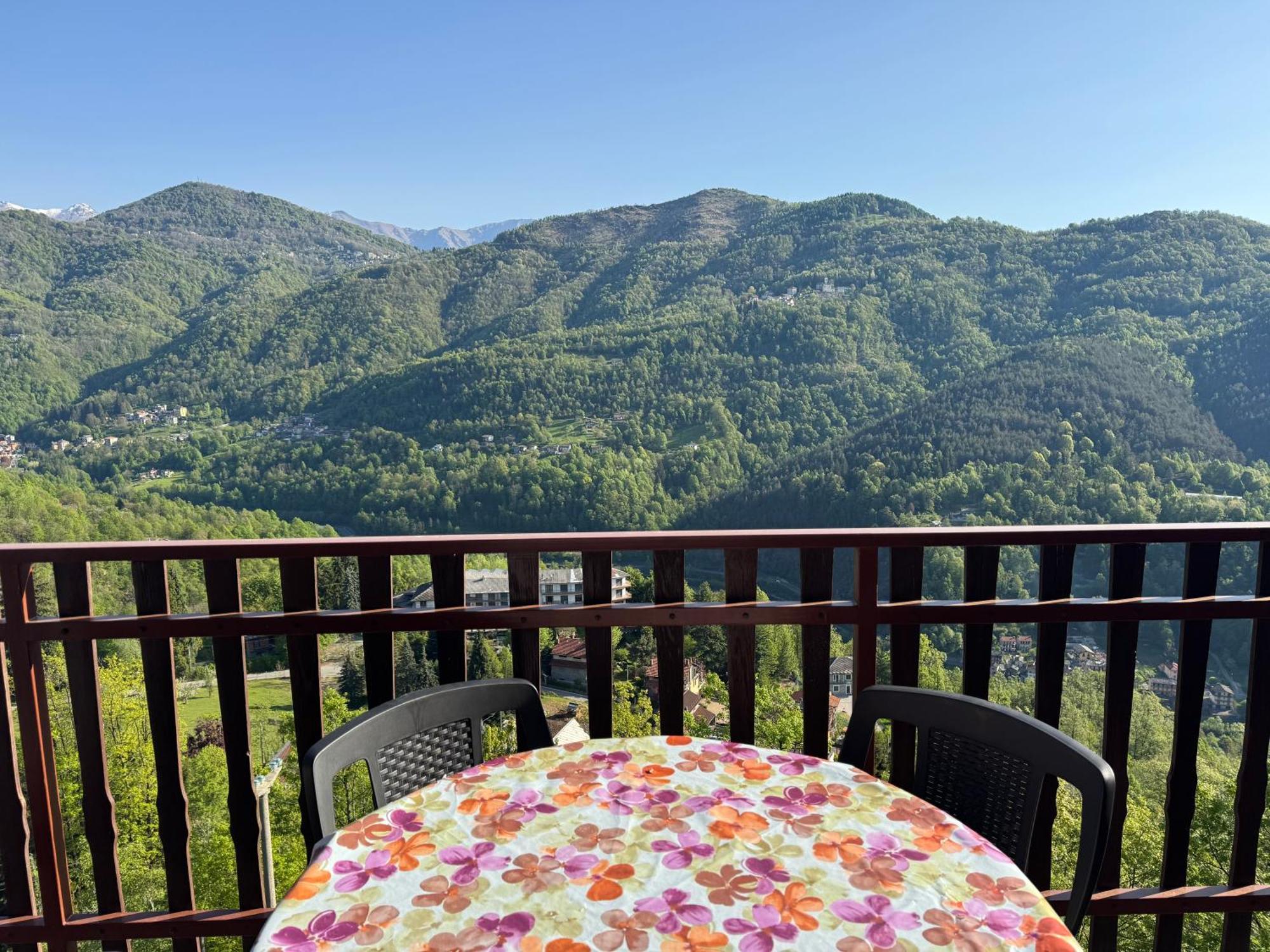 Gold Cave Casa Vacanze Relax Nel Bosco Appartamenti Pessinetto エクステリア 写真