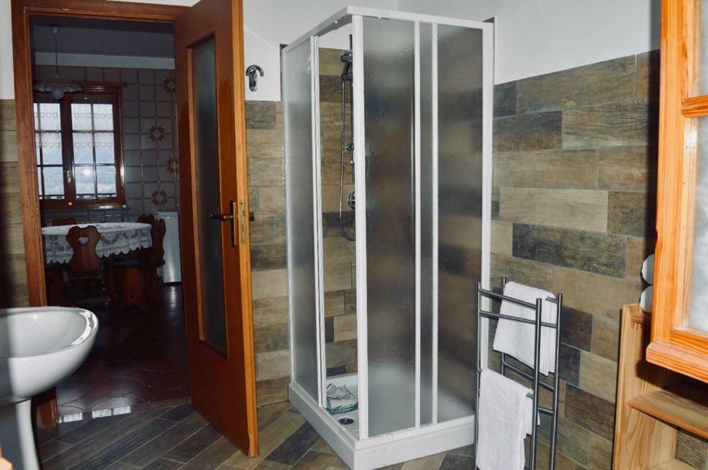 Gold Cave Casa Vacanze Relax Nel Bosco Appartamenti Pessinetto エクステリア 写真